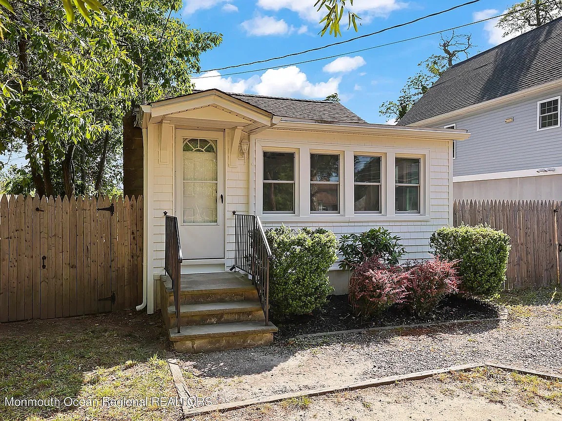 2BR FOR RENT 712 Morris Blvd, Toms River, NJ 08753 - $1200monthly